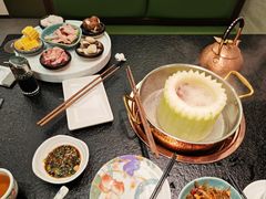 -得意咚瓜·顺德鱼生·冬瓜火锅(深圳首店)