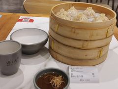 -馋三尺蟹粉小笼(人民广场店)