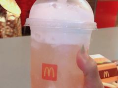 -麦当劳(龙之梦购物中心店)