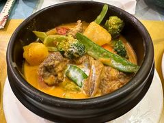 -玖月时尚泰式餐厅