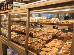 -小飞象面包公社(珠江路金鹰店)