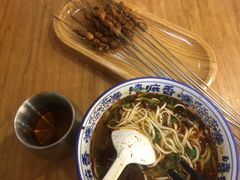 -嘻小北·兰州清汤牛肉面(太平洋森活天地店)