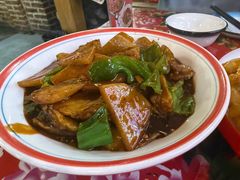 -闯关东东北农家菜(崂山石老人店)