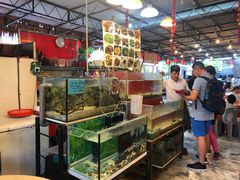 -大树下海鲜饭店
