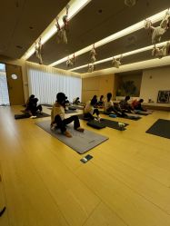 -亦美瑜伽·普拉提