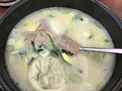 年糕雪浓汤-神仙雪浓汤(明洞店)
