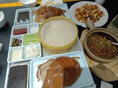 -紫光园·烤鸭·北京菜(团结湖店)