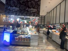 -飨食汇全日制餐厅·昆山皇冠假日酒店(九方店)