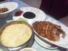 -阿三鱼头泡饼·家常菜