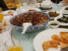 -汇泉王朝大饭店