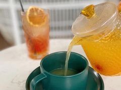 -Oasis Bar & Grill