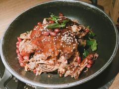 手撕扁担鸡-吃饭皇帝大(解放西路店)