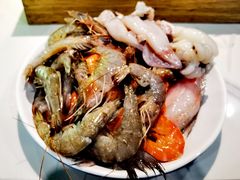 -爱永尚海鲜自助火锅烤肉(恩施店)
