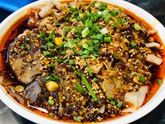 -江湖黑大兔(杨家坪店)
