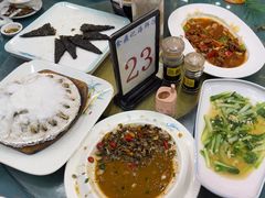 -食鼎记海鲜大排档(美食街店)