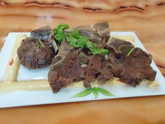 -苏莱特色牛骨滩羊手抓馆(长城东街总店)