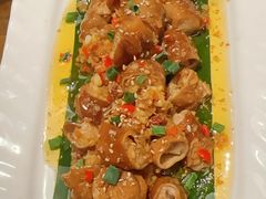 蒜香肥肠-雀舞云南菜(天津天河城购物中心店)