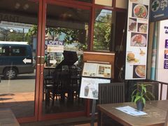 -Old House Restaurant