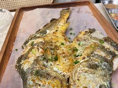 -白仁仔· 活烤海鲜 宵夜(豫园店)