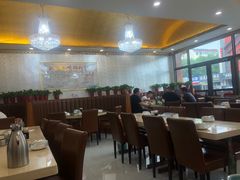 大堂-北方饺子王·海肠捞饭·海鲜锅(山大店)