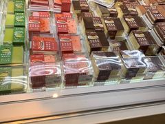 -胖东来生活广场(健康路店)