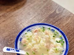 鱼汤馄饨-刘长兴(三牌楼店)
