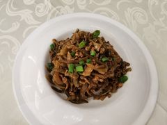 -上海怡沁园度假酒店