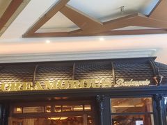 -BUTTERFUL&CREAMOROUS 黄油与面包(西单大悦城店)
