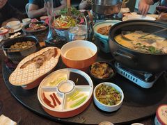 -炊江南·上海菜(国展华漕店)