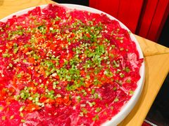 现切吊龙鲜椒牛肉-映山红鲜货火锅(鱼嘴店)