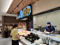 -聚春园自助餐厅(东街口店)