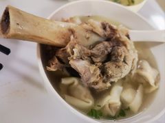 -周震馄饨