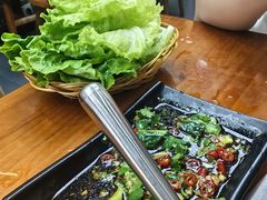 -曹丞相·地锅鸡·地锅鱼(武林店)