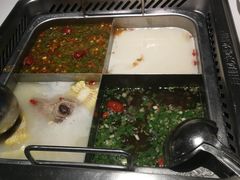 -海底捞火锅鲜切牛肉主题店(长寿路店)