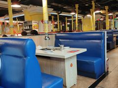 -爱客得牛排海鲜烤肉·火锅自助(春熙路黑金好店)