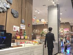 -飨食汇全日制餐厅·昆山皇冠假日酒店(九方店)