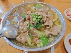 -谢老五跷脚牛肉·非遗传承店