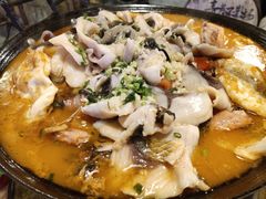 番茄鱼吊锅-特色酱椒鱼私房菜(黄鹤楼店)