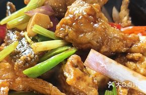 Clay Pot Fish Head and Tail