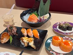 三文鱼三味-万岁寿司(万国店)