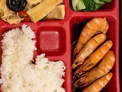-上海浦东中心万枫酒店