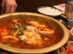 海鲜豆腐锅-金北顺大锅家(신사본점)