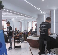 -小齐发型Star·Salon