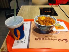 辣白菜猪肉鱼香肉丝双拼饭-吉野家(宾水道店)