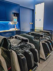 -PE SALON