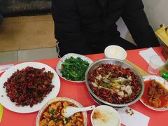 -天天沸腾(东港路店)