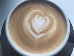 -UNI UNI(环亚凯瑟琳店)