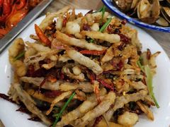 -江城燕子大排档(江汉路步行街店)