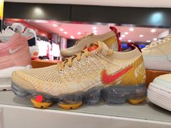 -NIKE(青岛四方利群店)