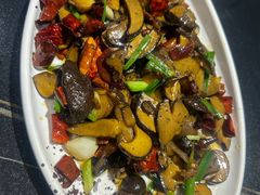 -野菌皇海景野生菌火锅(滨海大道店)